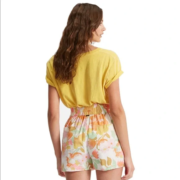 Billabong “Love to Lounge Shorts” Medium - Picture 3 of 7